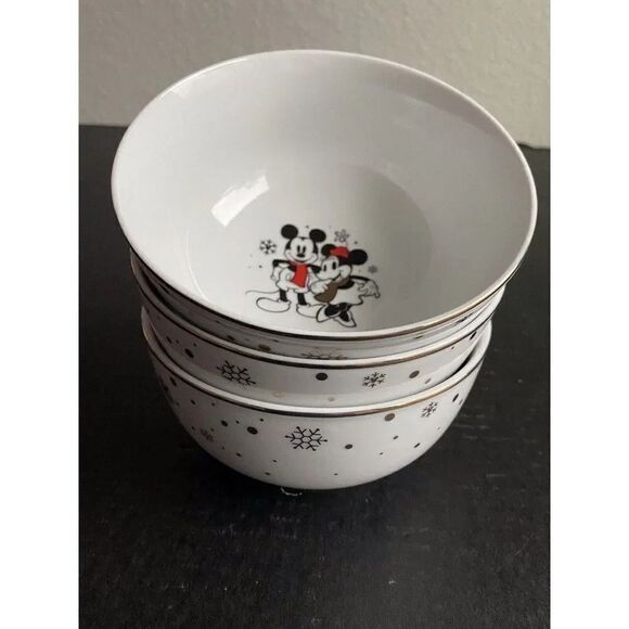 Set Of 3 DISNEY MICKEY MINNIE MOUSE Christmas Soup Snowflakes Red Scarf Bowl NEW - Picture 1 of 12